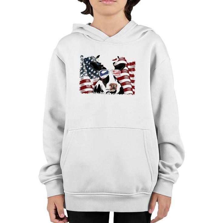 Retro Dairy Cow American Flag 4Th Of July Animals Lover Youth Hoodie