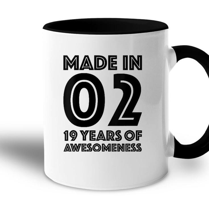 19Th Birthday Gift For Her Women 19 Years Old Daughter 2002 Ver2 Accent Mug