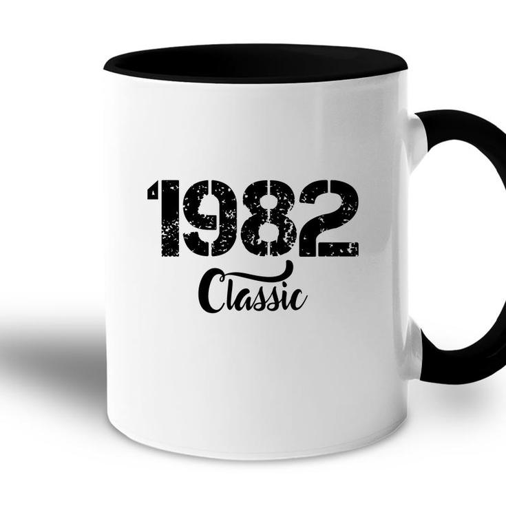 Classic 1982 40Th Birthday 1982 Vintage Black Accent Mug