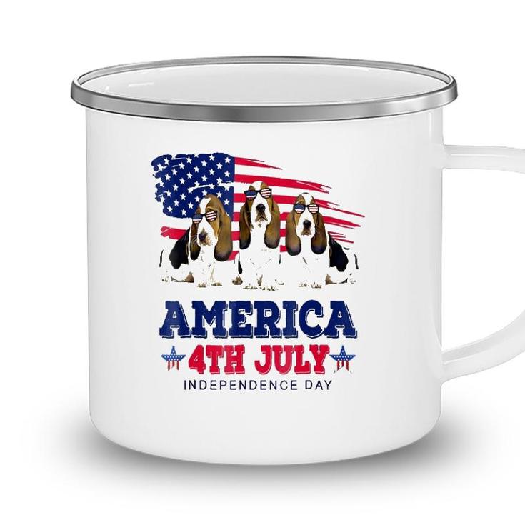 Funny Basset Hound With Us American Flag 4Th Of July Camping Mug