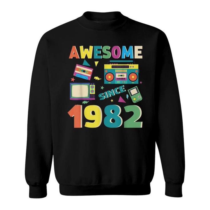 Awesome Since 1982 Vintage 1982 40Th Birthday 40 Years Old  Sweatshirt