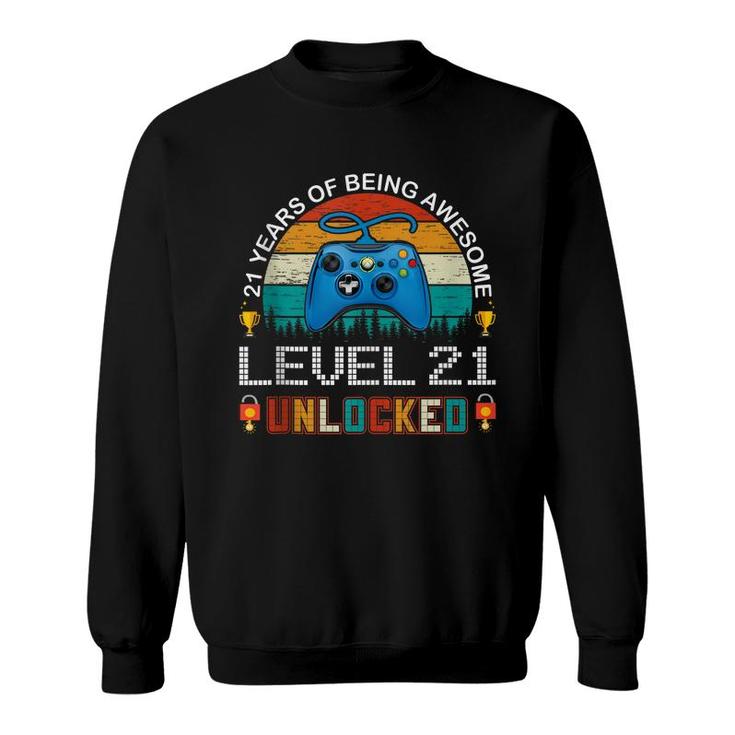 Level 21 Unlocked 21St Birthday Gamer Graphic Plus Size  Sweatshirt