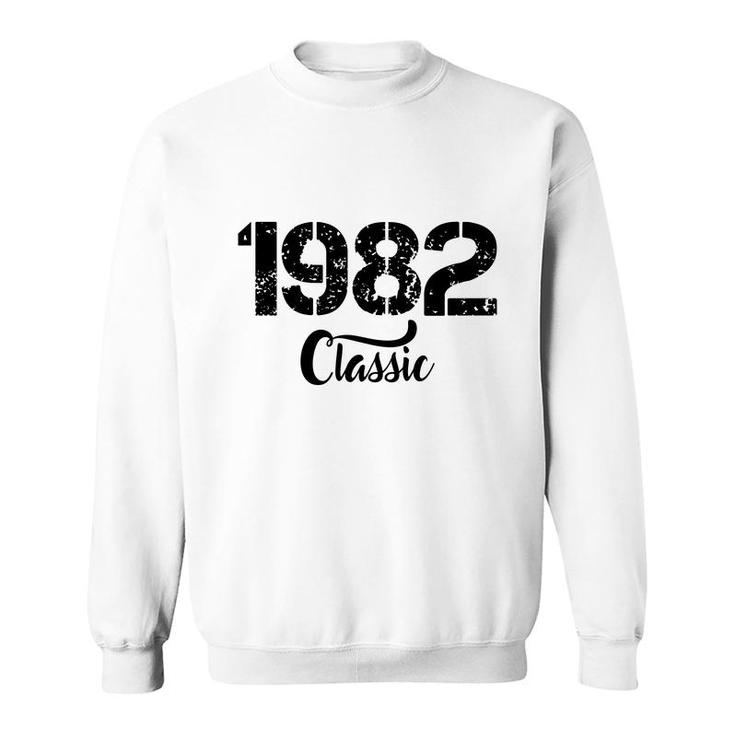 Classic 1982 40Th Birthday 1982 Vintage Black Sweatshirt