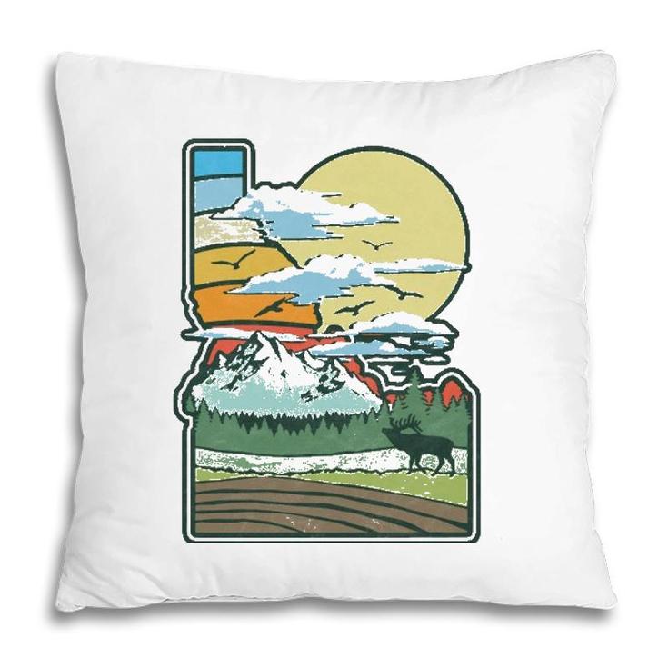 Vintage Idaho Nature & Outside Retro 80S Graphic Pillow