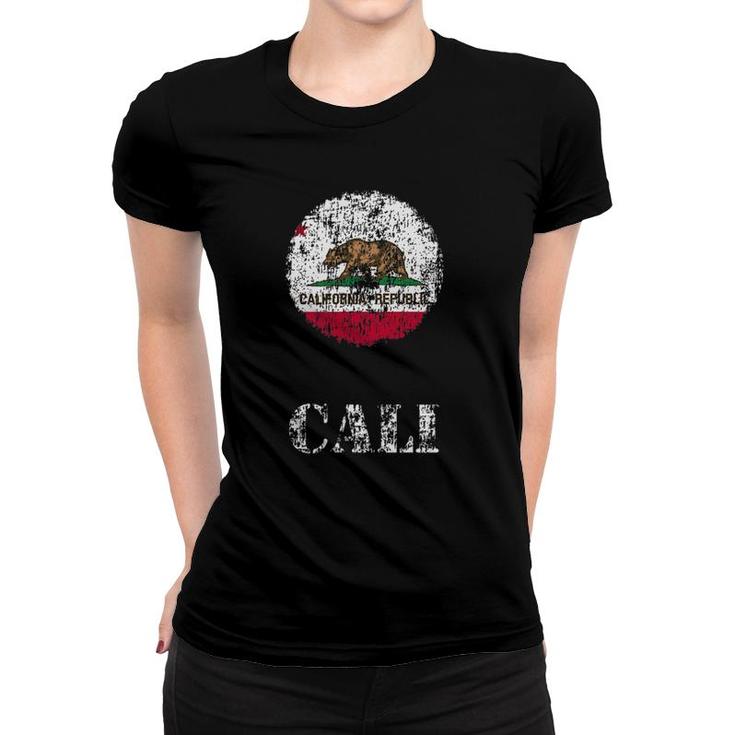 California - California Flag Republic Bear Women T-shirt
