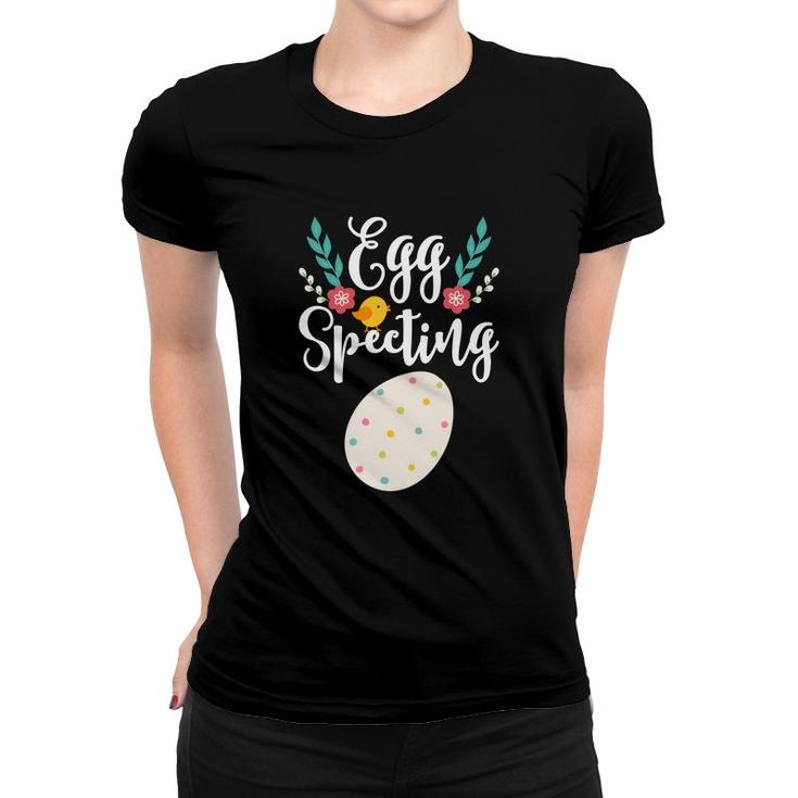 Egg Specting Pregnancy Announcement Pregnant Easter Women T-shirt