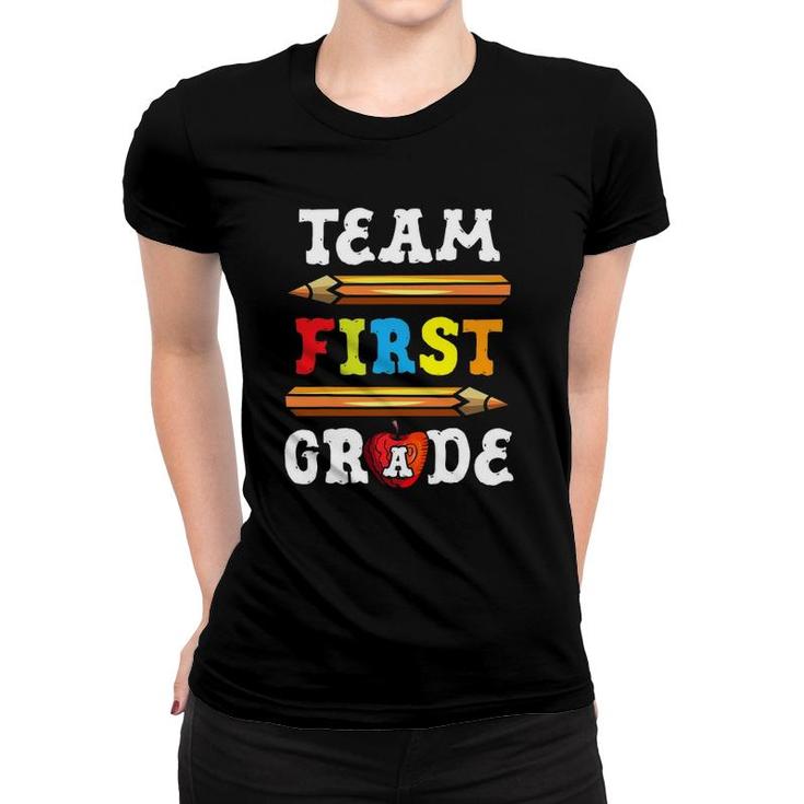 Team First Grade Back To School 1St Grade Teacher Women T-shirt