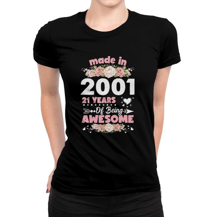 Womens 21 Years Old Gifts 21St Birthday Born In 2001 Women Girls Women T-shirt