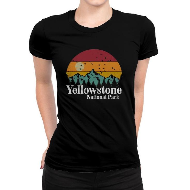 Yellowstone National Park Mountains Retro Hiking Camping  Women T-shirt