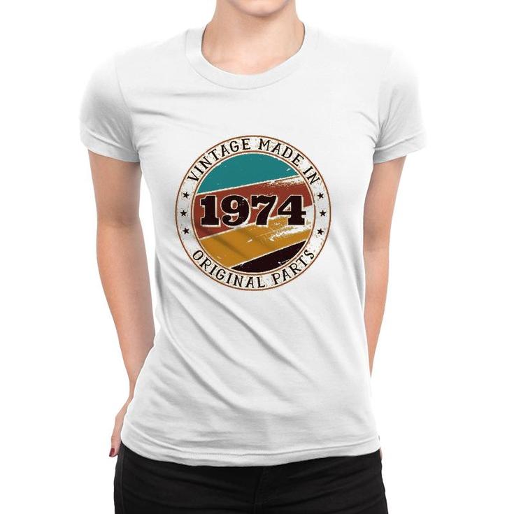 47Th Birthday Retro Vintage 47 Years Old Made In 1974 Gift Women T-shirt