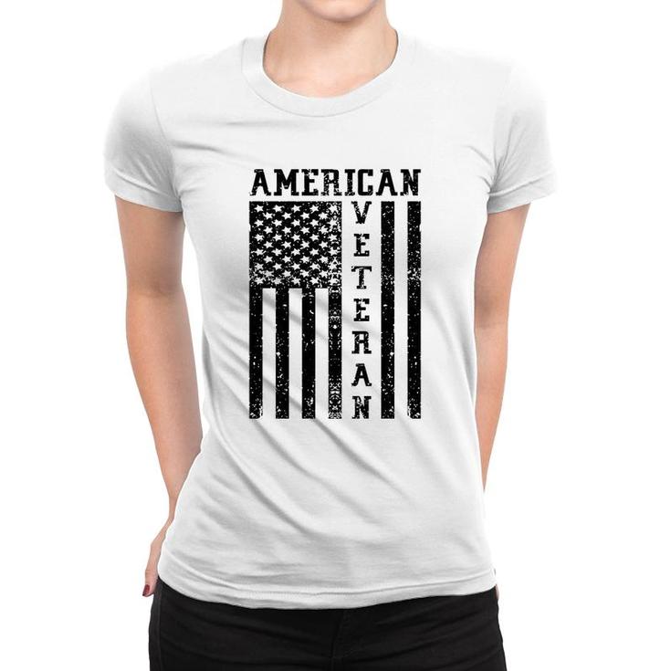 American Veteran Black Design Veteran 2022 Flag Women T-shirt