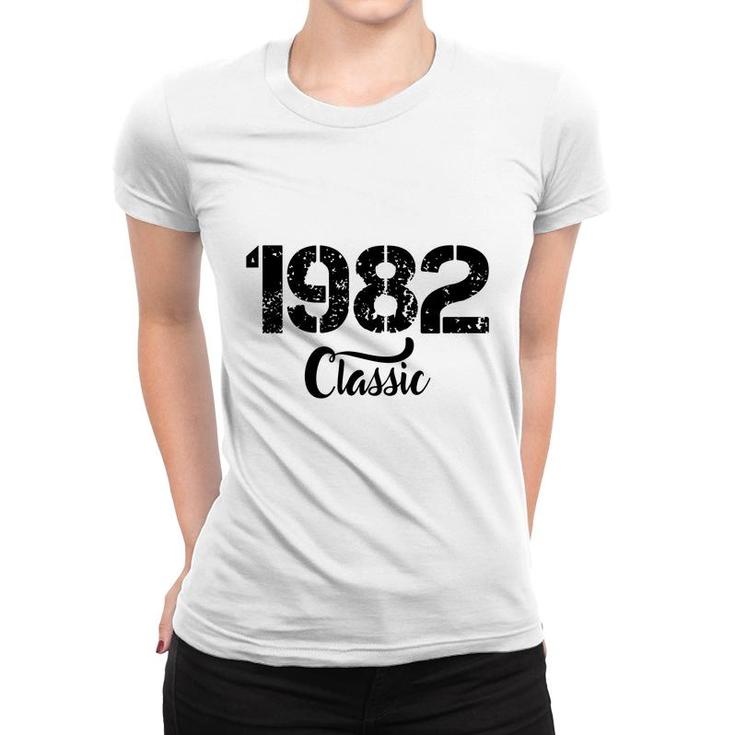 Classic 1982 40Th Birthday 1982 Vintage Black Women T-shirt