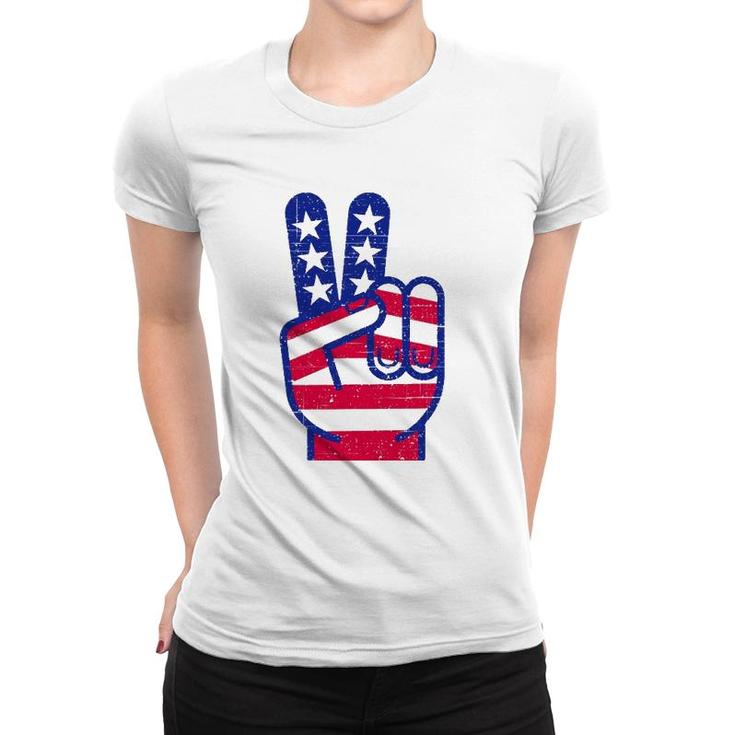 Retro Red White And Blue Peace Sign Vintage July Fourth Gift Women T-shirt