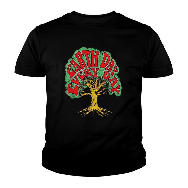 Earth Day Every Day Vintage Hippie Tree Hugger 80S Nature Youth T-shirt