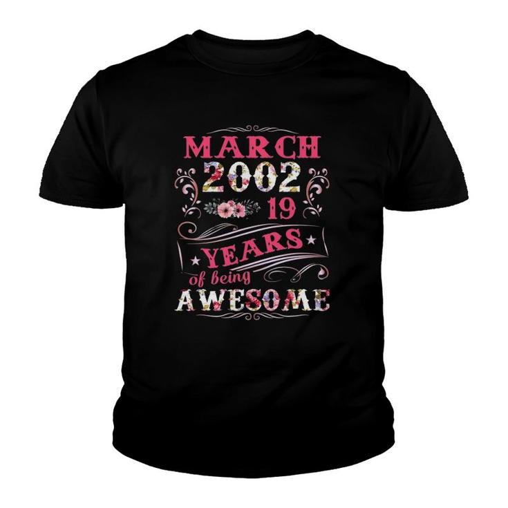 March 2002 19Th Birthday Gift 19 Years Old Youth T-shirt