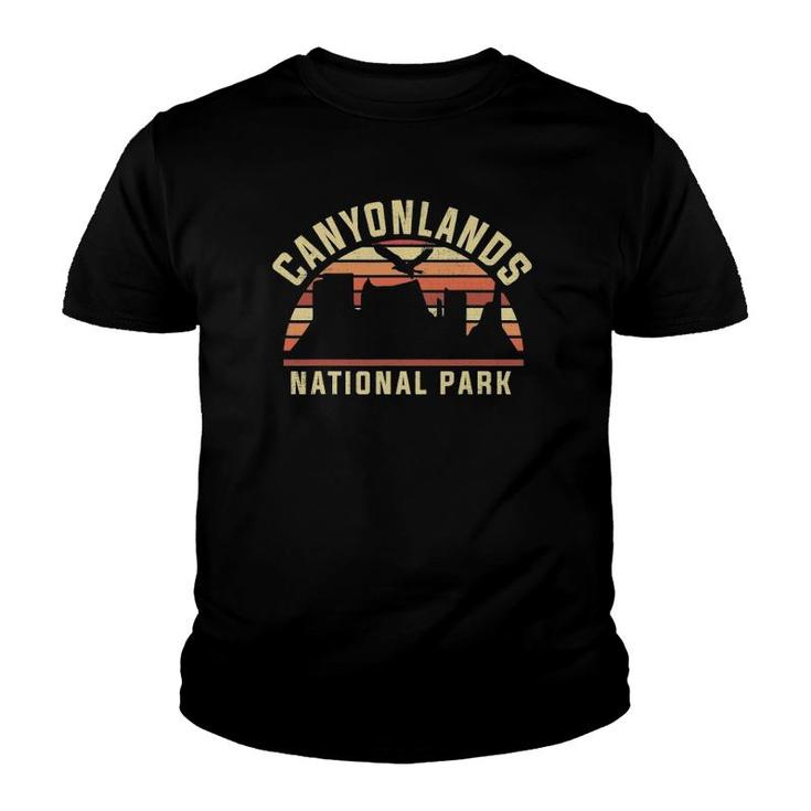 Retro Vintage National Park - Canyonlands National Park Youth T-shirt