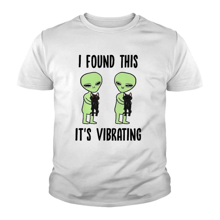 Aliens I Found This Its Vibrating Black Cat Funny Space  Youth T-shirt