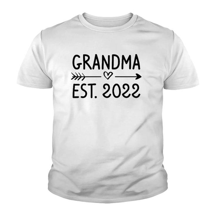 Grandmother First Time Grandma Promoted To Grandma Est 2022  Youth T-shirt
