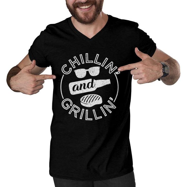 Chillin And Grillin Bbq Lover Gift Dad Husband Grillmasters Men V-Neck Tshirt