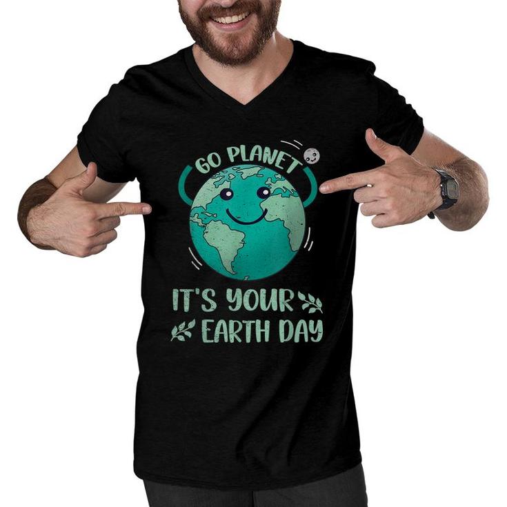 Cute Earth Day  Happy Earth Day 2022 Go Plannet Womens  Men V-Neck Tshirt