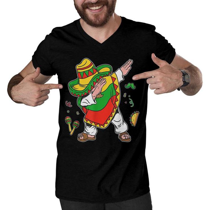 Dabbing Mexican Poncho Cinco De Mayo Boys Men Sombrero Dab  Men V-Neck Tshirt