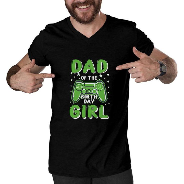 Dad Of The Birthday Girl Matching Video Game Machine Men V-Neck Tshirt