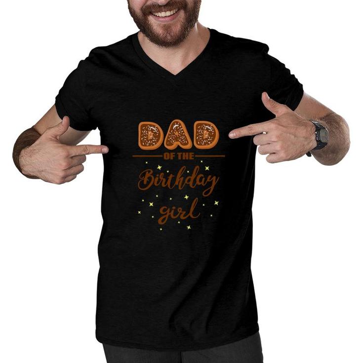 Dad Of The Birthday Girl With With Beautiful Cakes Men V-Neck Tshirt