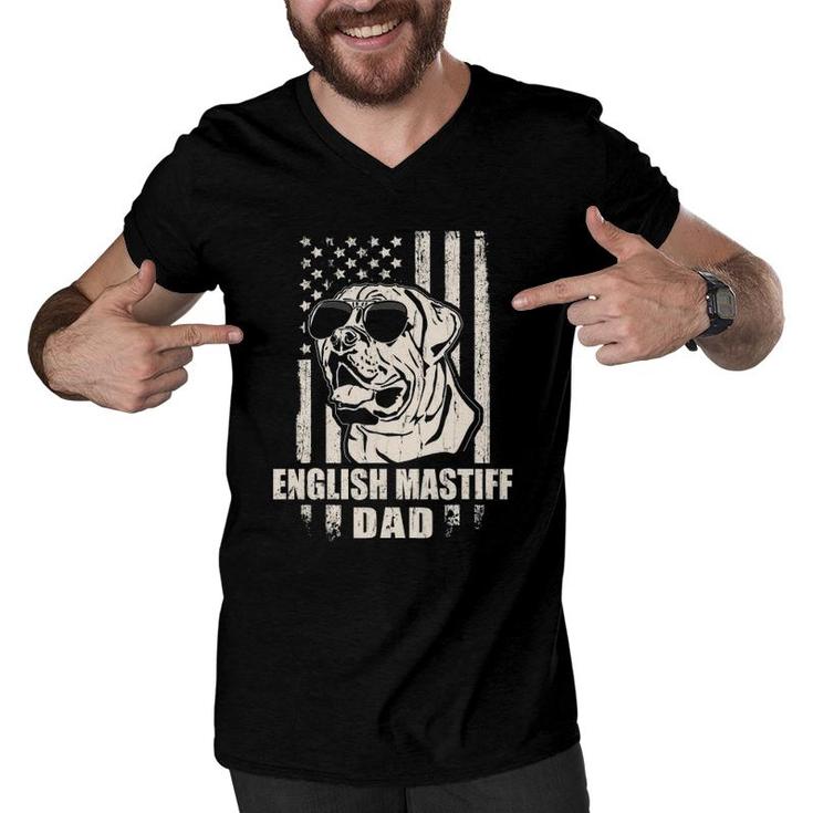 English Mastiff Dad Cool Vintage Retro American Flag Men V-Neck Tshirt