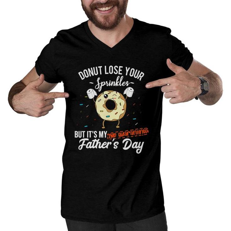 Fathers Day 2021 2Nd Quarantine Funny Donut Dad Quote Meme Men V-Neck Tshirt