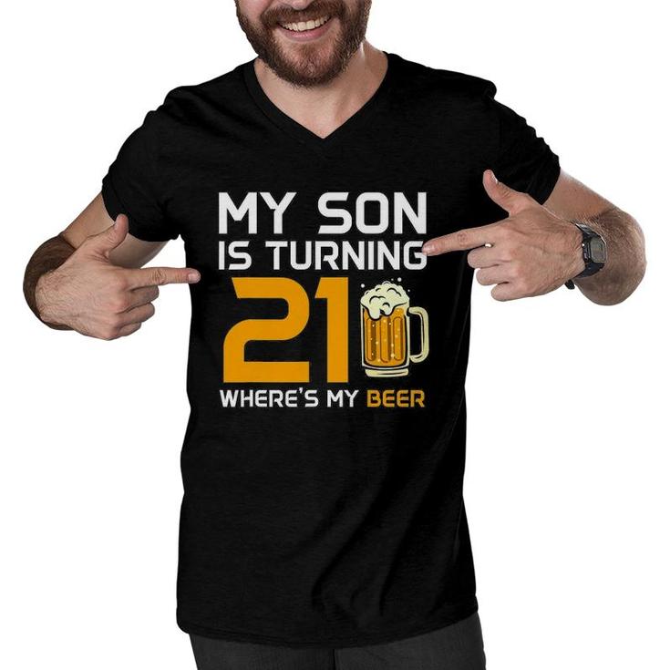 Funny 21St Birthday For Mom Dad Of Son Child Kid 21 Years Old Men V-Neck Tshirt