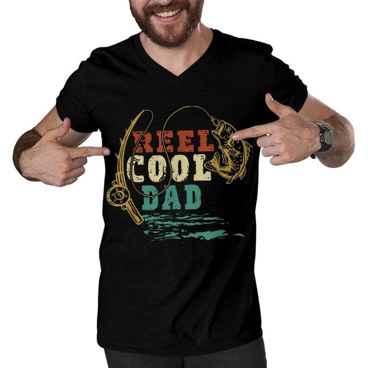 Reel Cool Dad Fishing Dad Gift Men V-Neck Tshirt