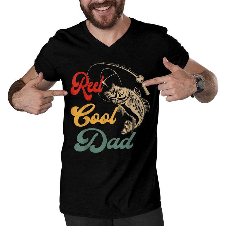 Reel Cool Dad Retro Vintage Fishing Dad Gift  Men V-Neck Tshirt
