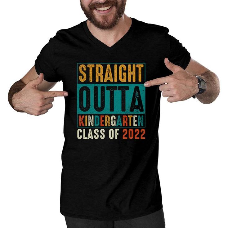 Straight Outta Kindergarten Vintage Class Of 2022 Graduation Happy Last Day Of School 2022 Men V-Neck Tshirt