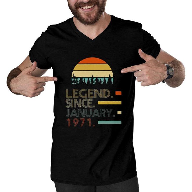 Vintage January 1971 Legend Since New Trend Men V-Neck Tshirt