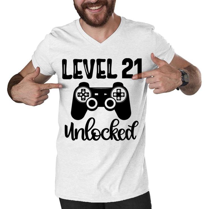 21St Birthday Black Gamer Unlocked Level Men V-Neck Tshirt