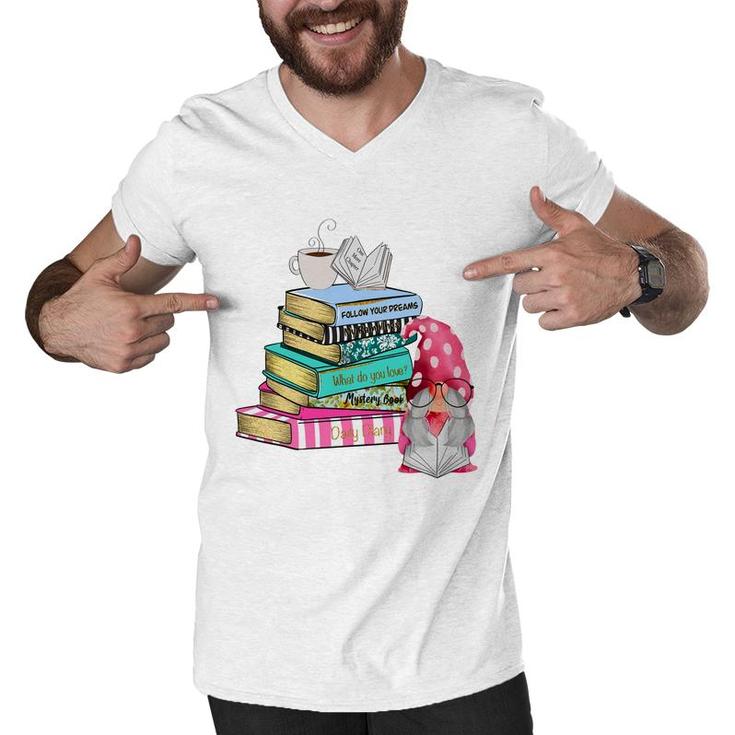 Gnome Reading Books Coffee And Book Lover Men V-Neck Tshirt
