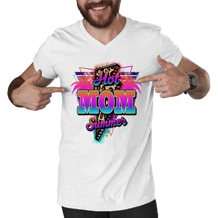 Hot Mom Summer Retro Summer Beach Men V-Neck Tshirt