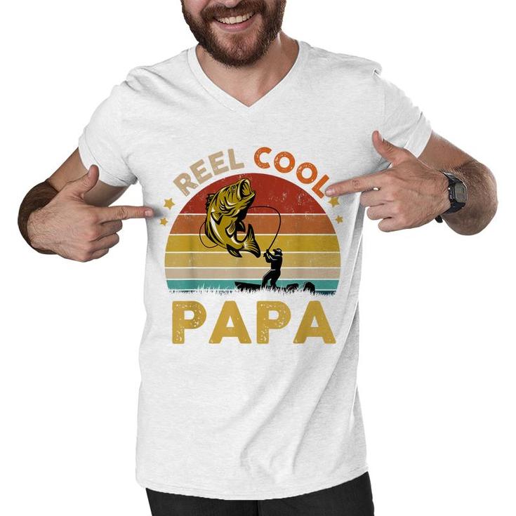 Mens Reel Cool Papa Fisherman Dad Papa Fathers Day Fishing  Men V-Neck Tshirt