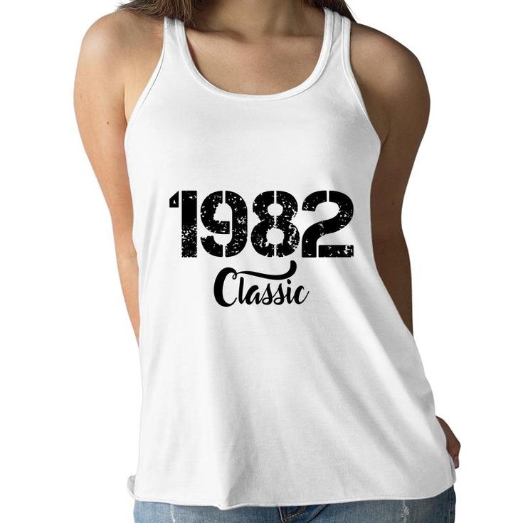 Classic 1982 40Th Birthday 1982 Vintage Black Women Flowy Tank