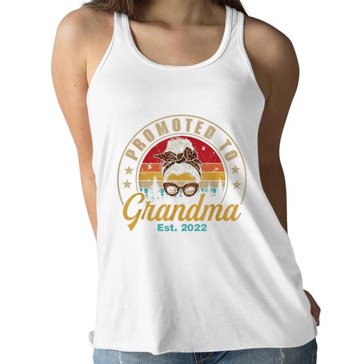Promoted To Grandma Est 2022 Women Retro First Time Grandma  Women Flowy Tank