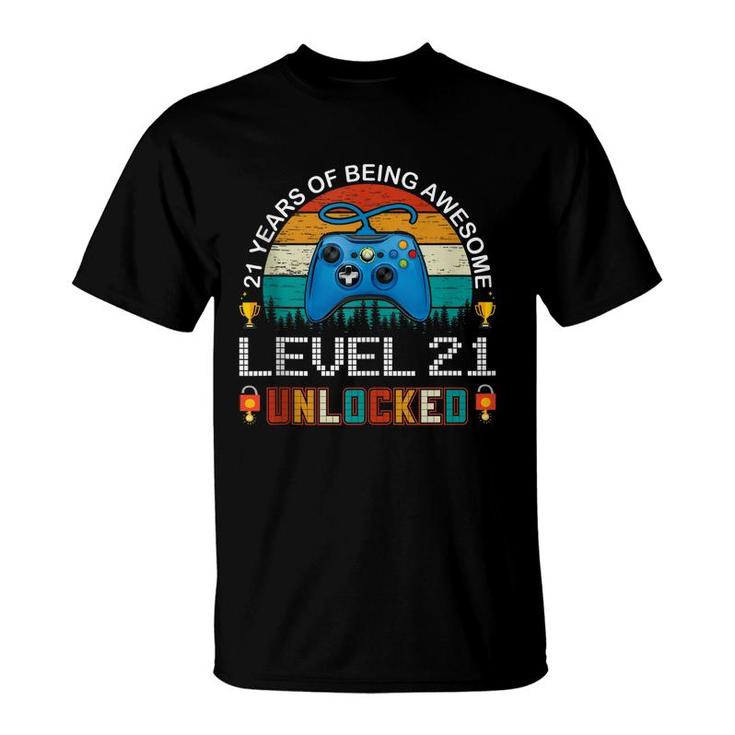 Level 21 Unlocked 21St Birthday Gamer Graphic Plus Size T-Shirt