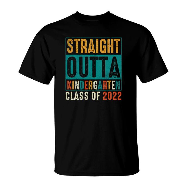 Straight Outta Kindergarten Vintage Class Of 2022 Graduation Happy Last Day Of School 2022 T-Shirt