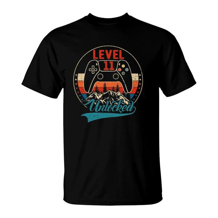 Unlocked Level 11 Birthday 11 Years Old Video Game Controller T-Shirt