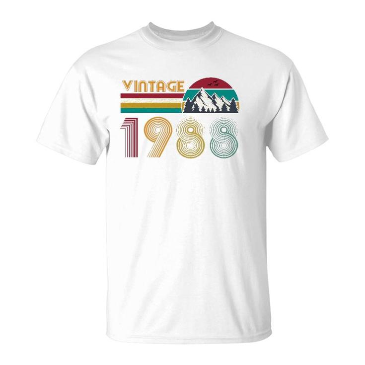 33Th Birthday Gift 33 Years Old Men Women Retro Vintage 1988  T-Shirt