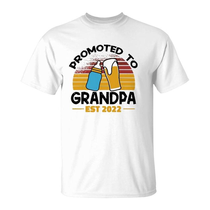 First Time Grandpa Promoted To Grandpa 2022  T-Shirt