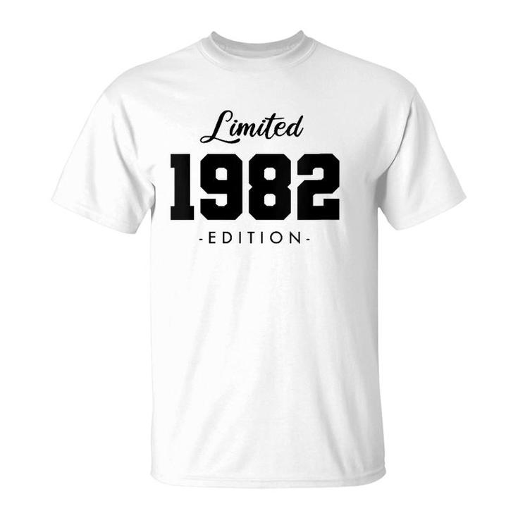 Gift For 40 Years Old 1982 Limited Edition 40Th Birthday T-Shirt