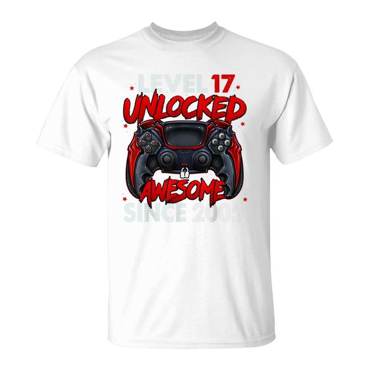 Level 17 Unlocked Awesome Since 2005 17Th Birthday Gaming  T-Shirt