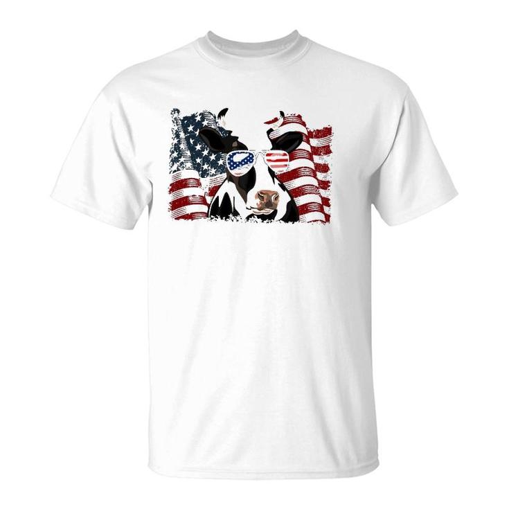 Retro Dairy Cow American Flag 4Th Of July Animals Lover T-Shirt