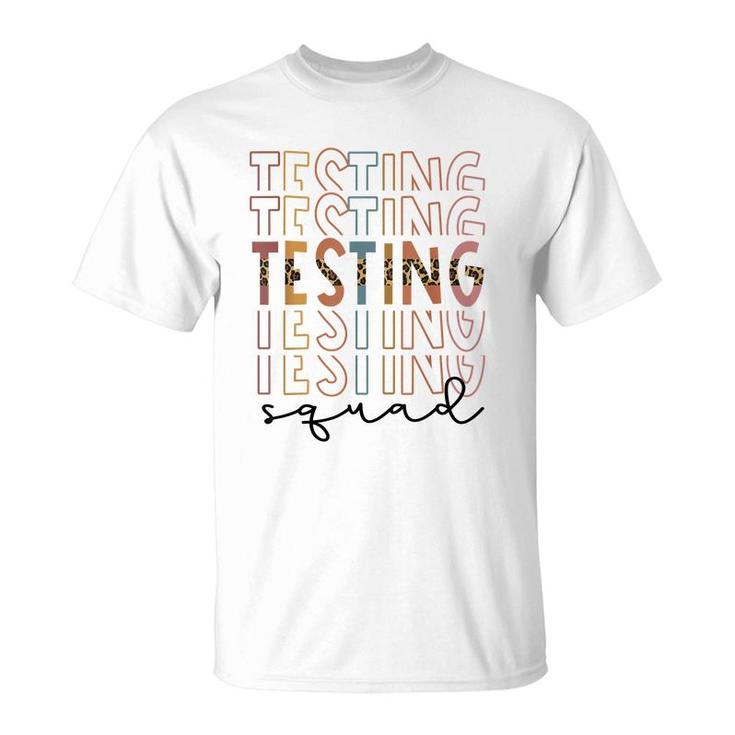 Retro Vintage Testing Stacked Typography Fun Teacher Testing  T-Shirt