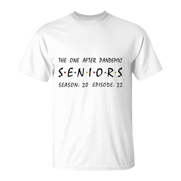 Senior 2022 Graduation Gift Senior Class Of 2022  T-Shirt
